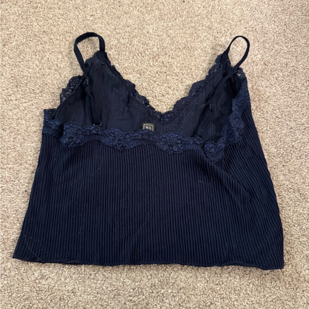 Cropped navy blue women’s tank with lace trim